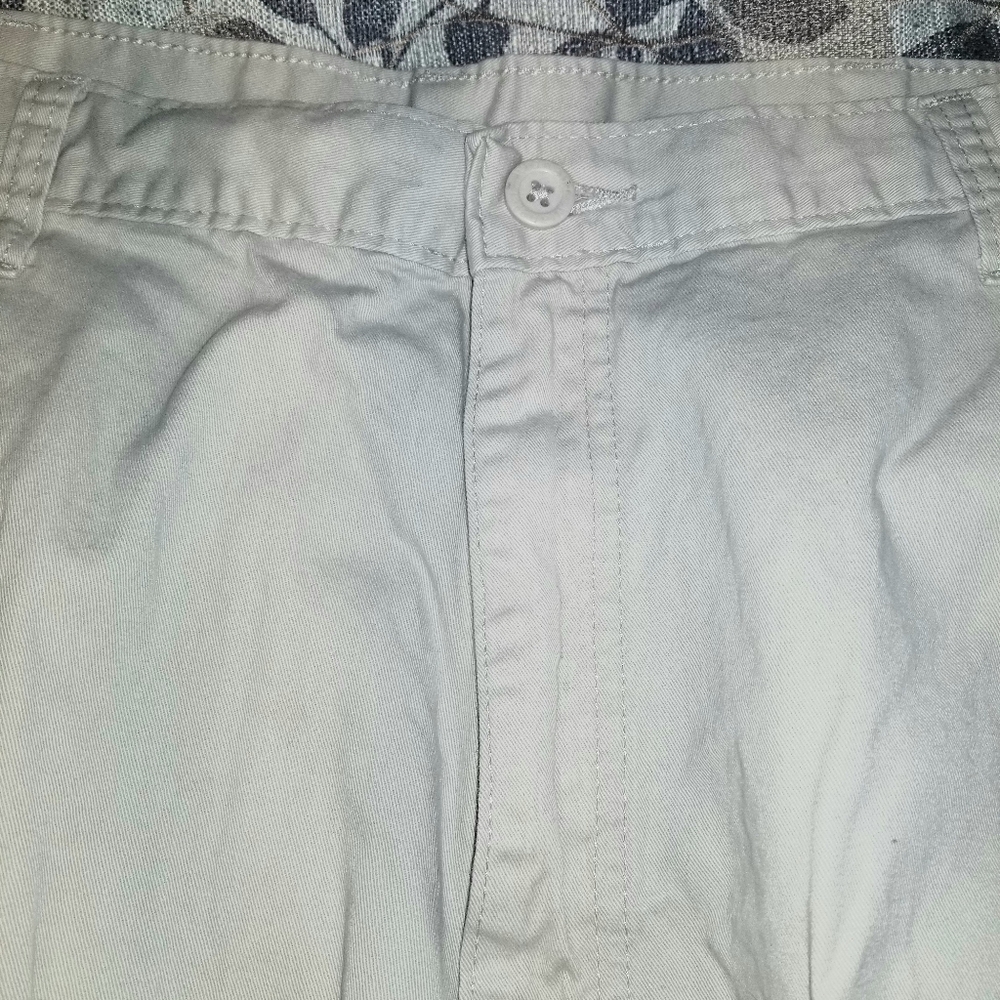 Mens Cargo shorts - Picture 3 of 7